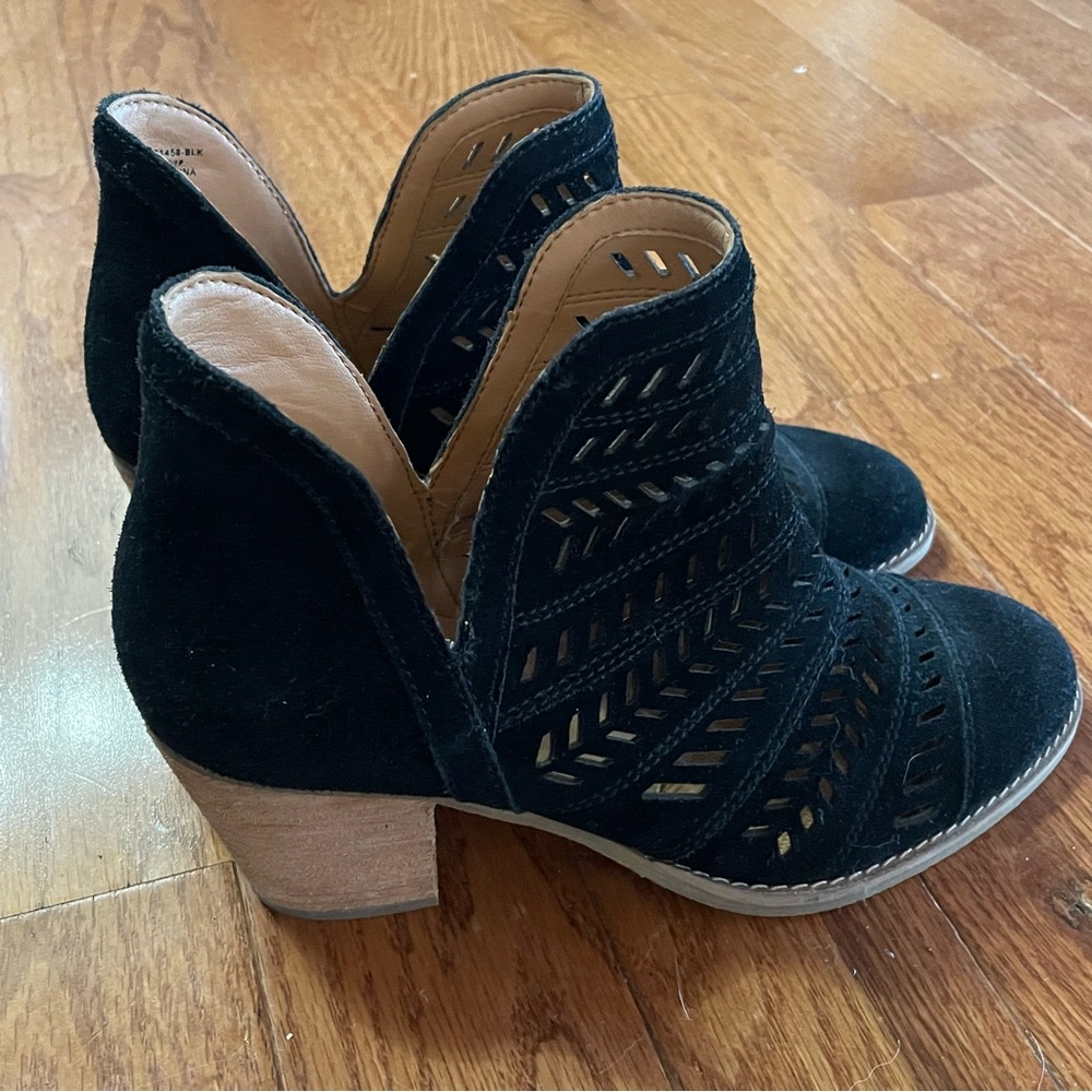Frye & Co booties, size 8